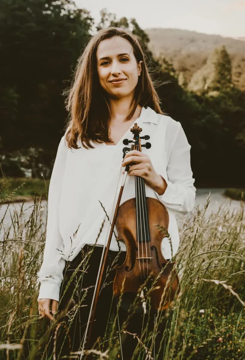 Violin and viola teacher Jennifer George